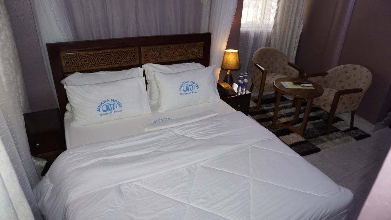 Jakicha Motel Dar es Salaam Exterior photo