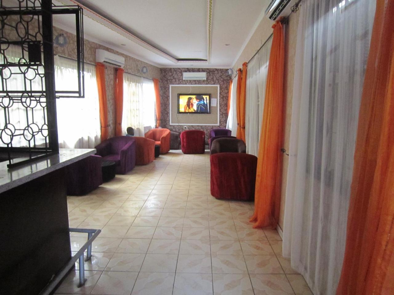 Jakicha Motel Dar es Salaam Exterior photo