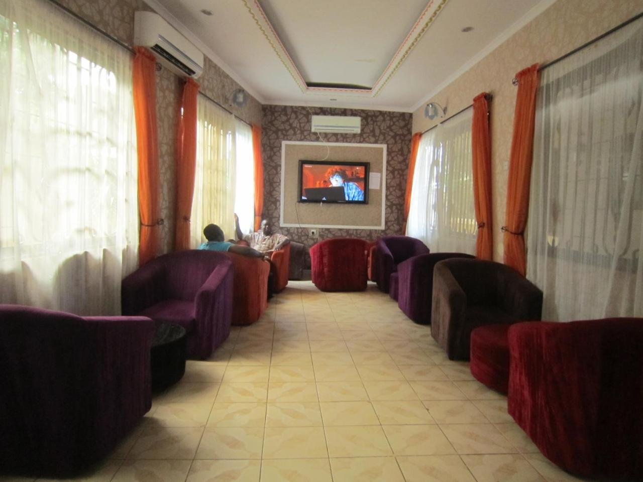 Jakicha Motel Dar es Salaam Exterior photo