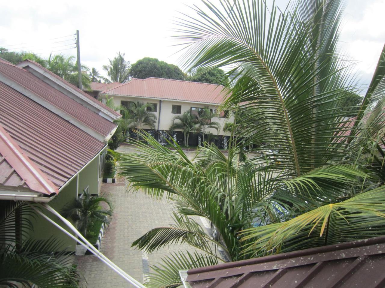 Jakicha Motel Dar es Salaam Exterior photo