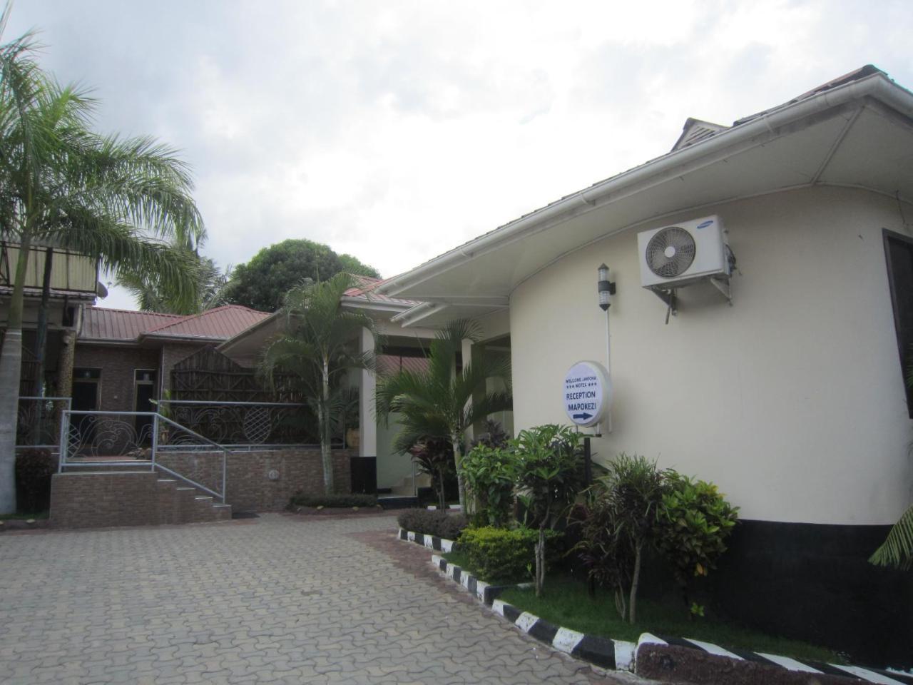 Jakicha Motel Dar es Salaam Exterior photo