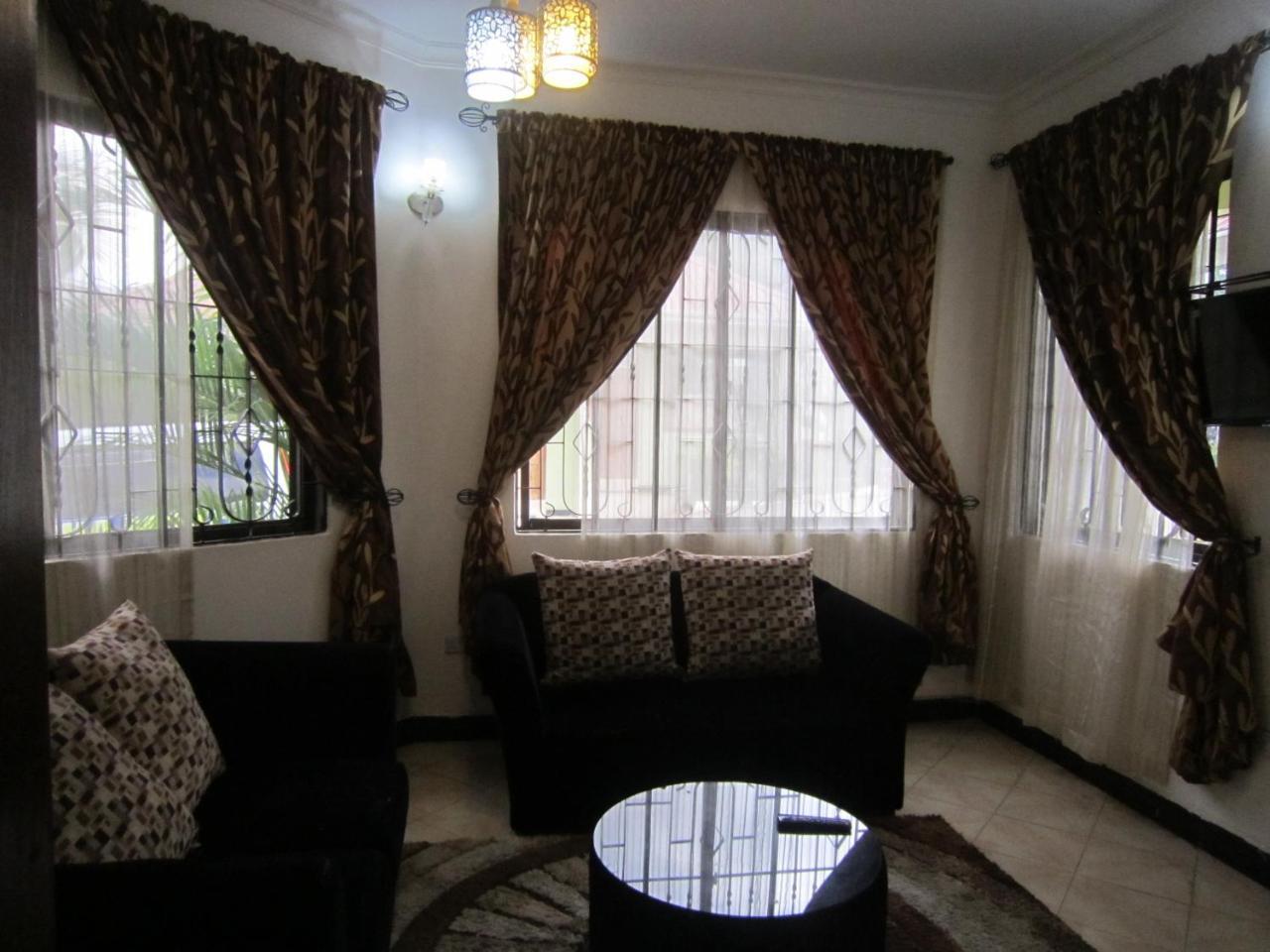 Jakicha Motel Dar es Salaam Exterior photo